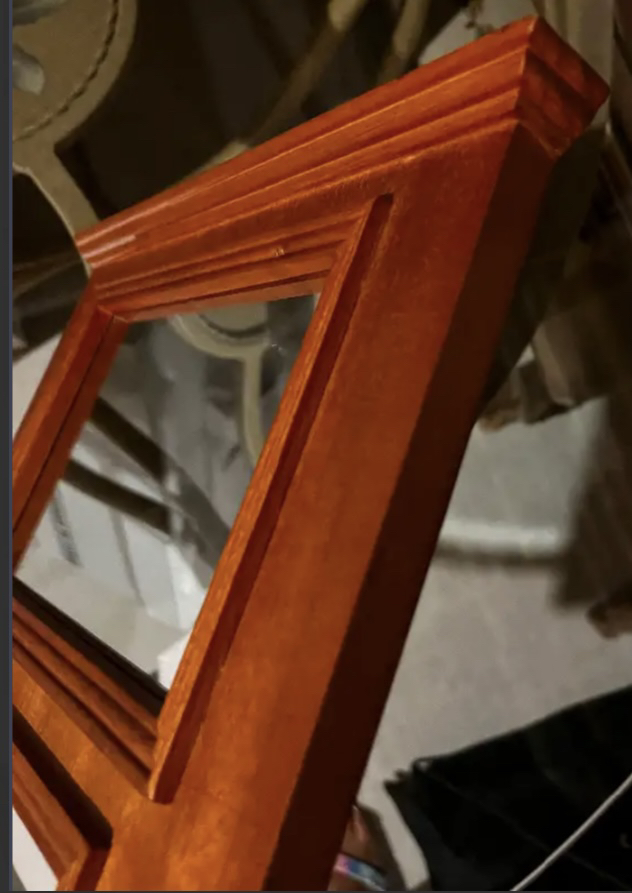 Frame with mirror & keychain holder image indicator(4)