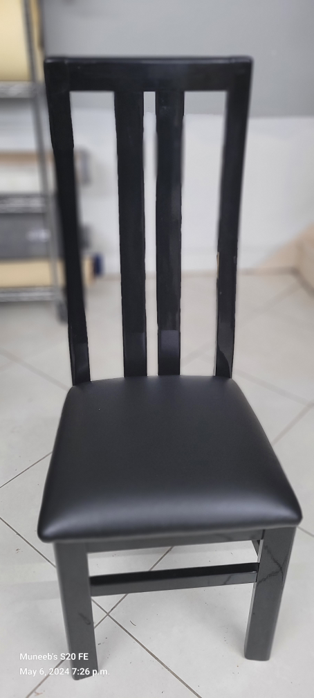 dinning chairs Black thumbnail