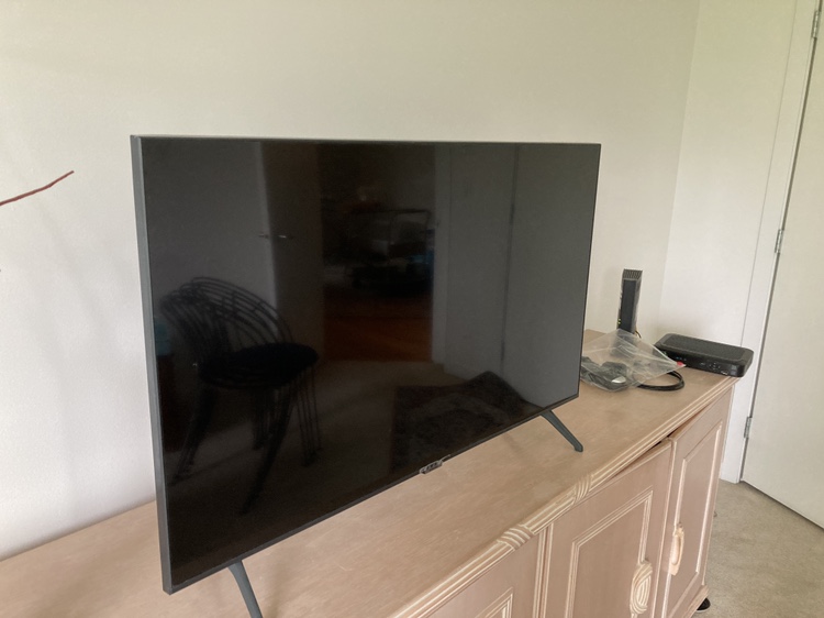 Samsung Flatscreen TV