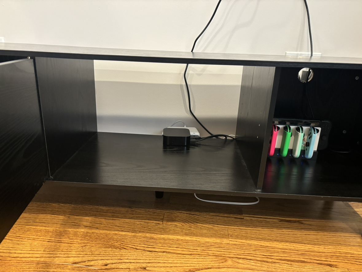 Black Wood TV Console🥕 - photo 3