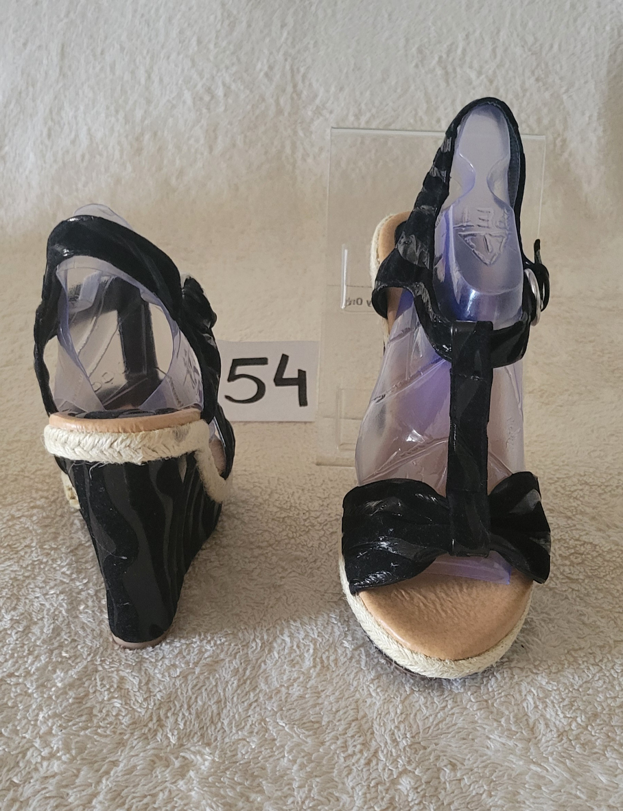 Women's Comfortable Sandals/ Kozi Women's Sandals image indicator(2)