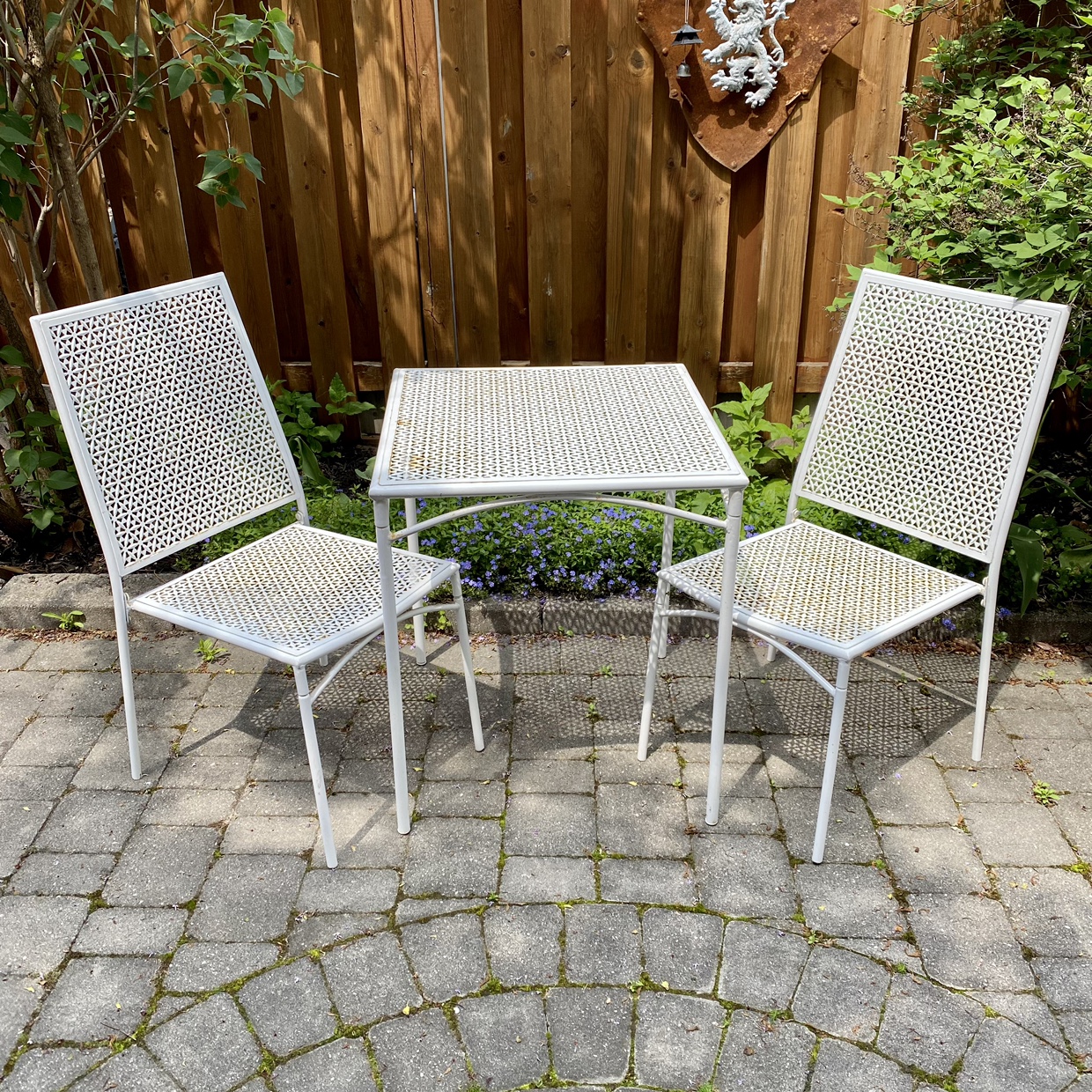 Home Collection White Patio 3-Piece Bistro Set