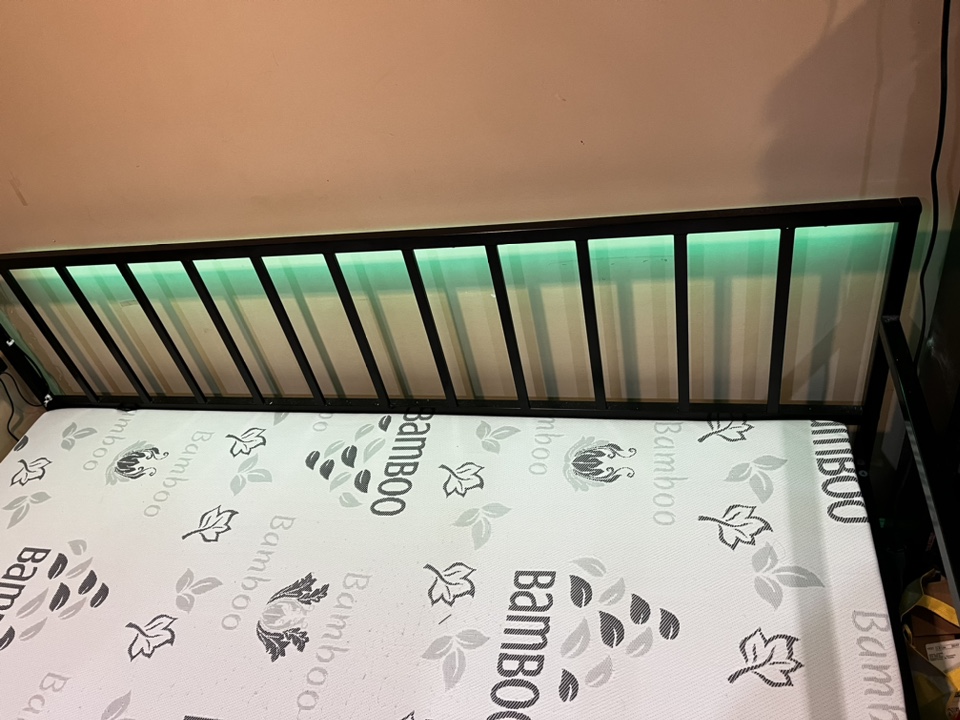 Trundle bed with mattresses! - photo 4