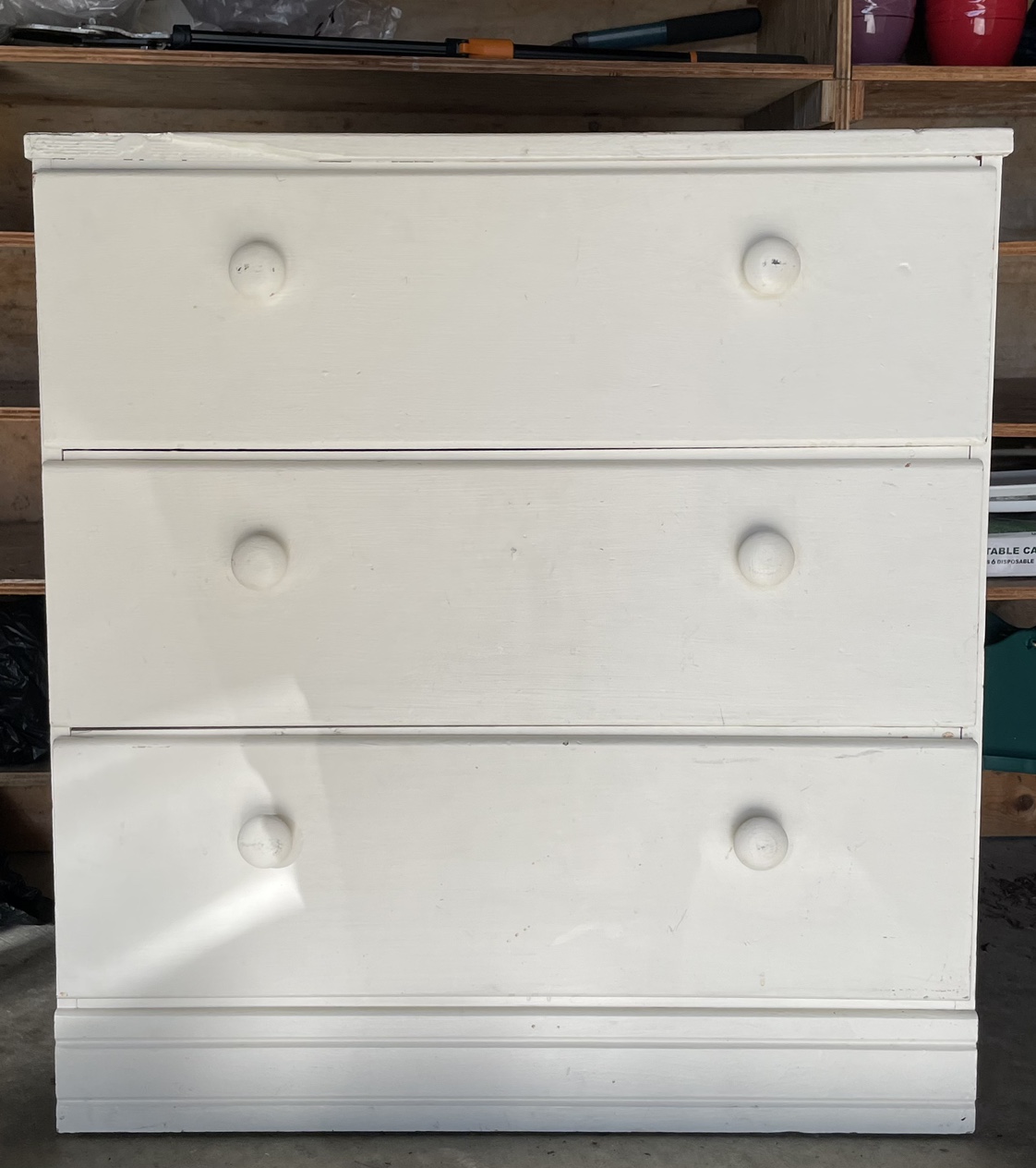 Chest of drawers