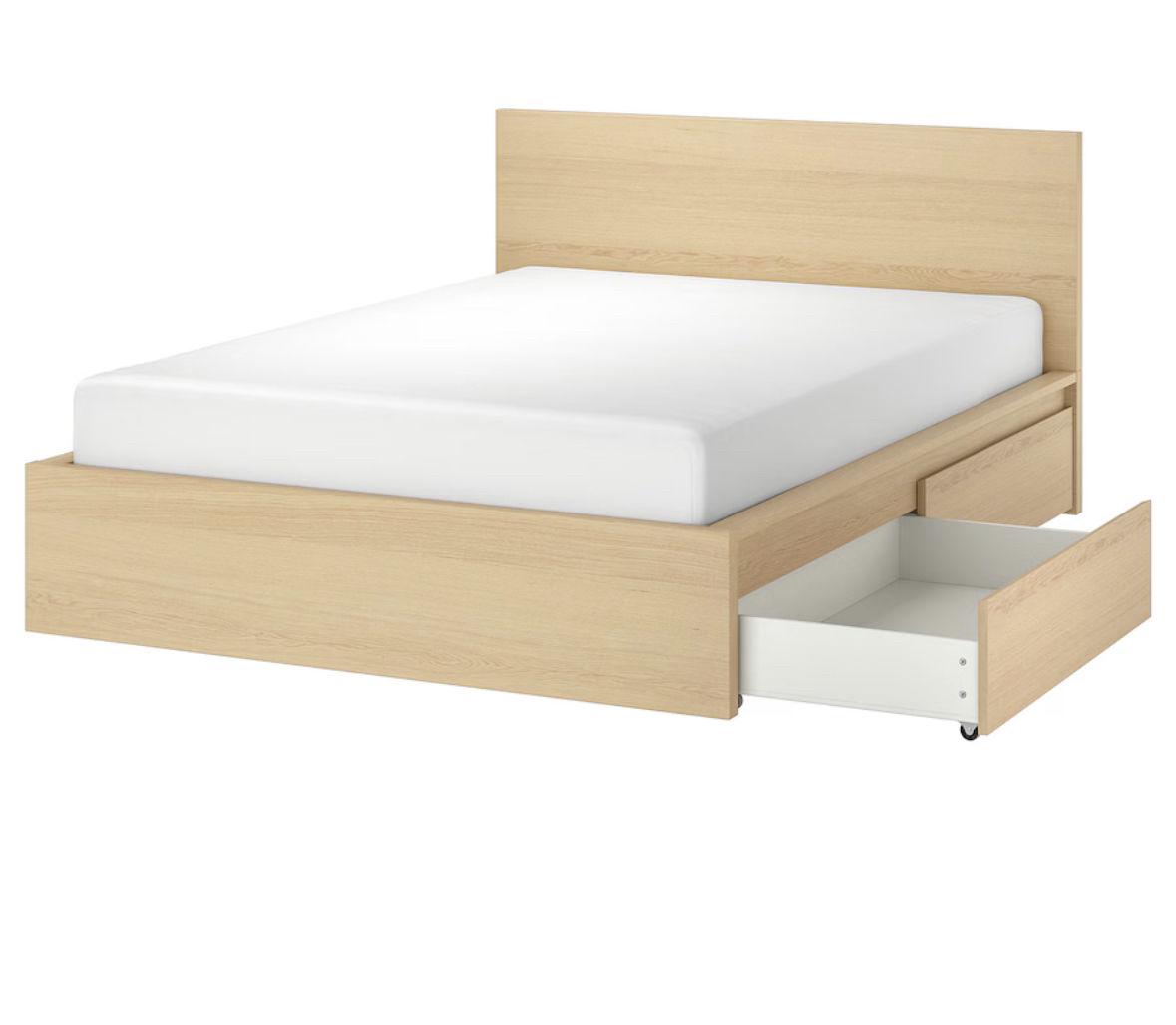 Queen bed with 4 drawers
