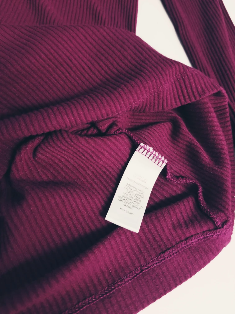 Express Ribbed with Zipper Magenta Purple Top - Ladies Small image indicator(5)