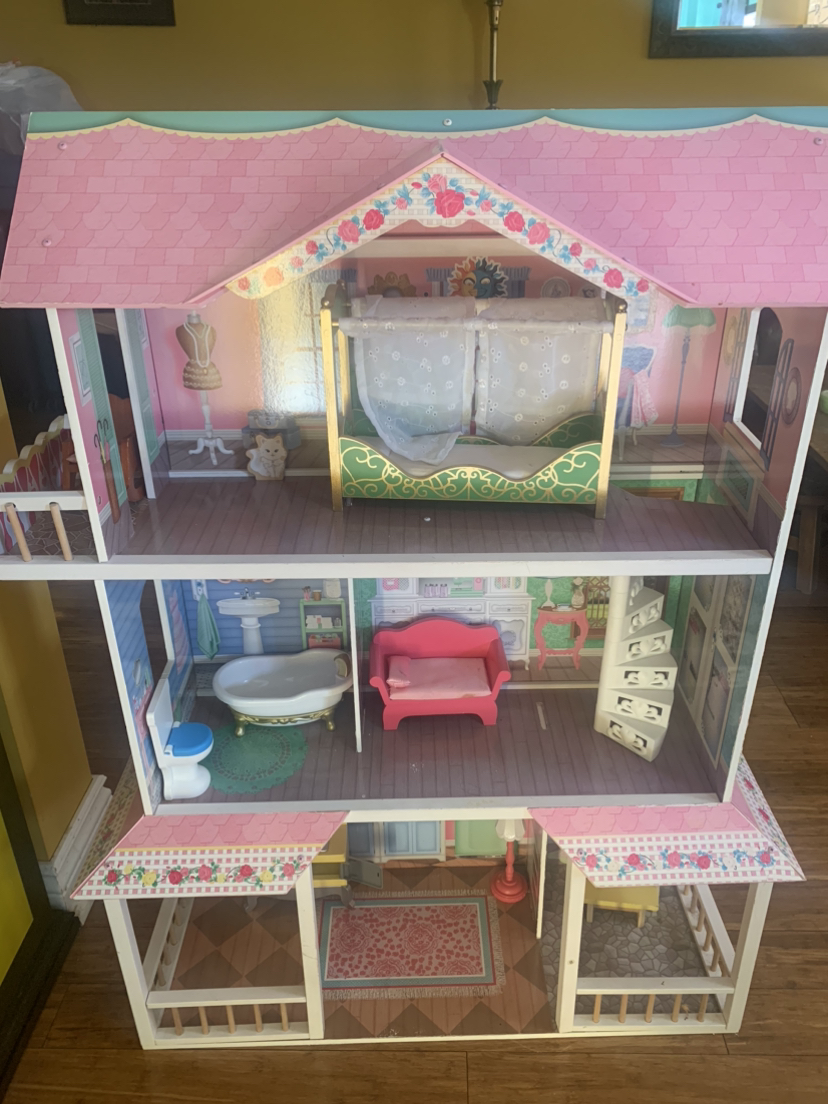 Beautiful dollhouse🥕 image indicator(5)
