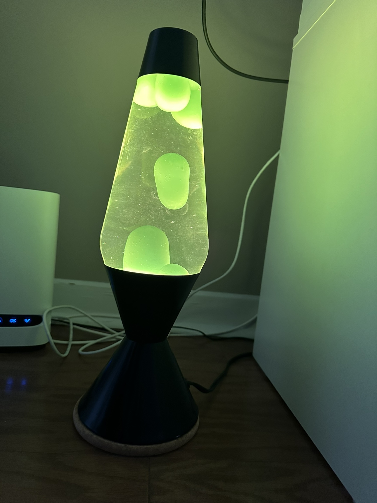 Green Lava Lamp - photo 3
