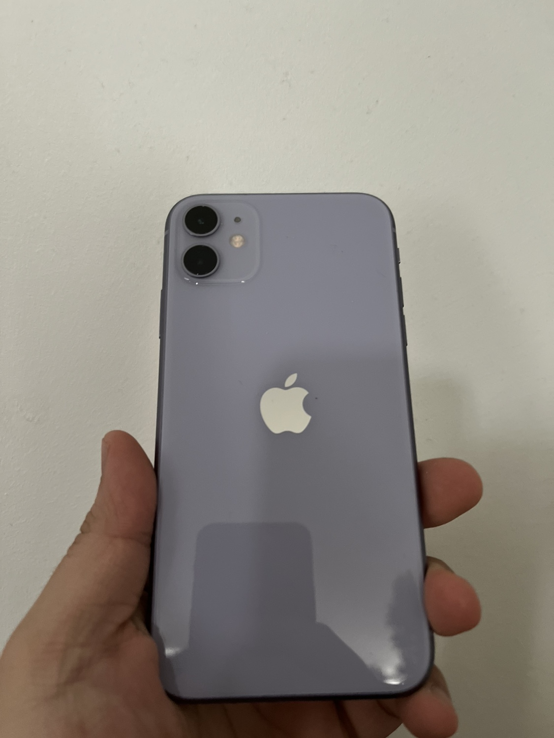 iPhone 11 Purple - photo 2