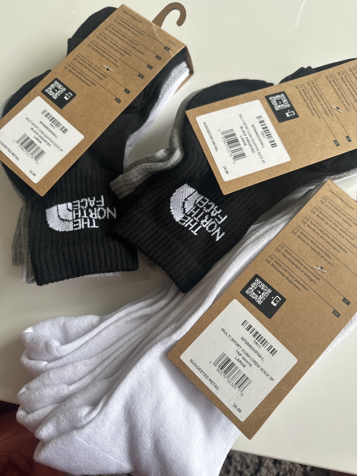 The North Face Socks LARGE image indicator(2)