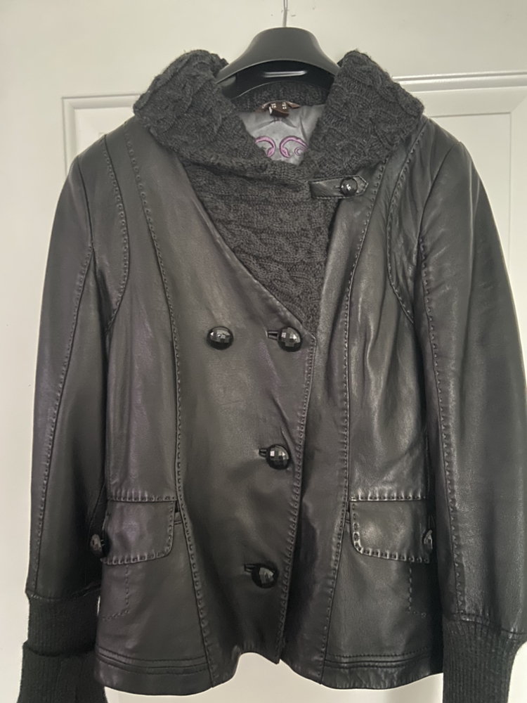 Women’s Danier Leather jacket image indicator(3)