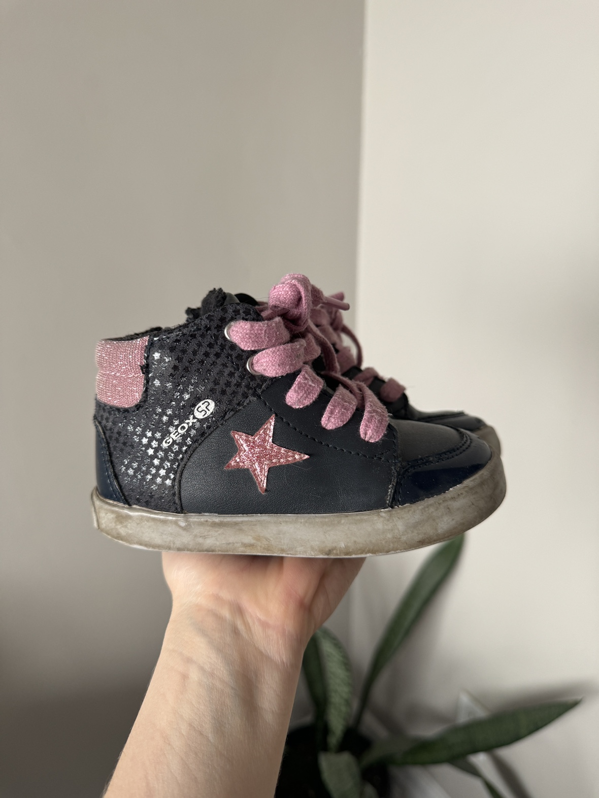 Geox toddler booties size 24