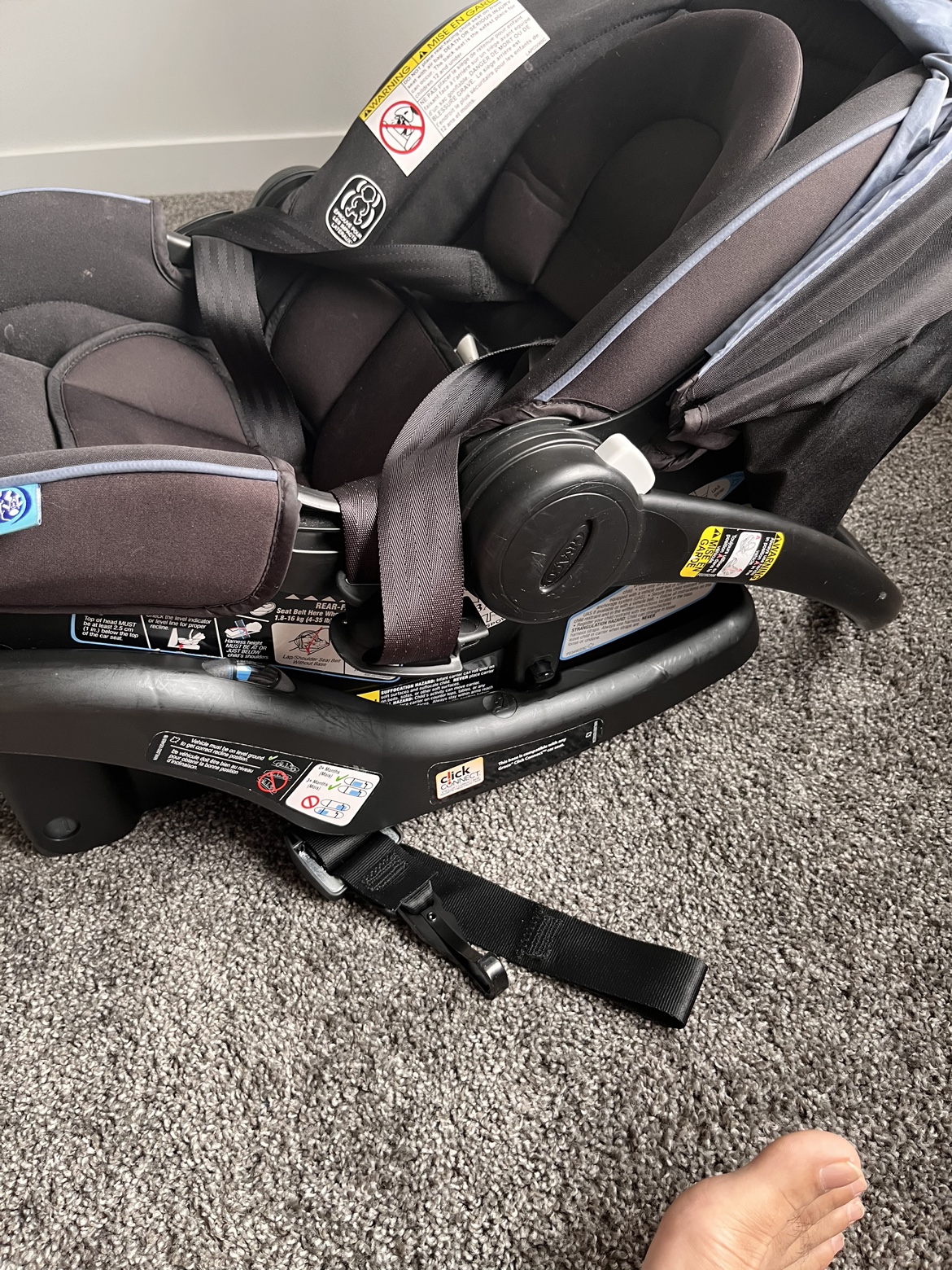 Graco car seat - photo 4