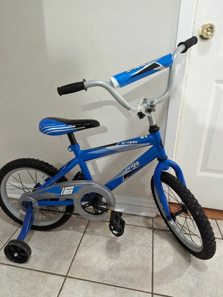 Avigo Spark Bike, Blue - 16 inch - Barely used - photo 2