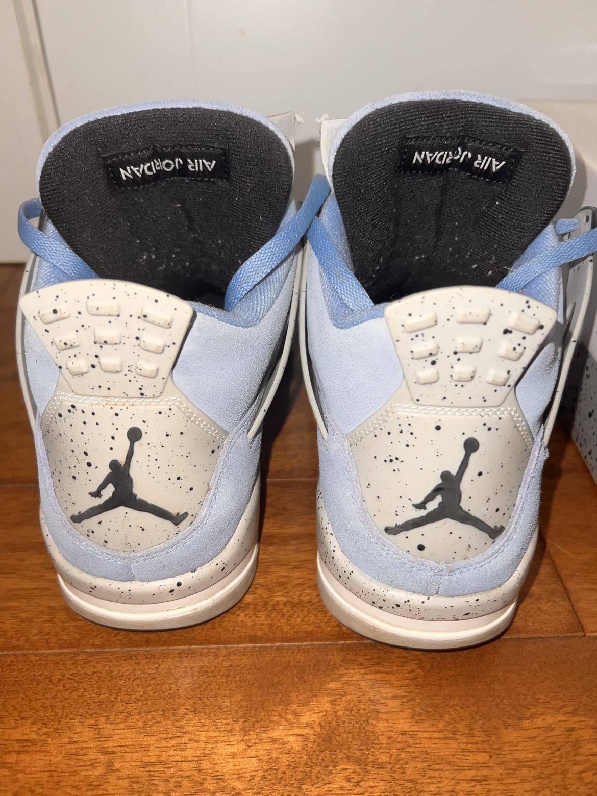 Jordan 4 Retro University Blue - photo 3