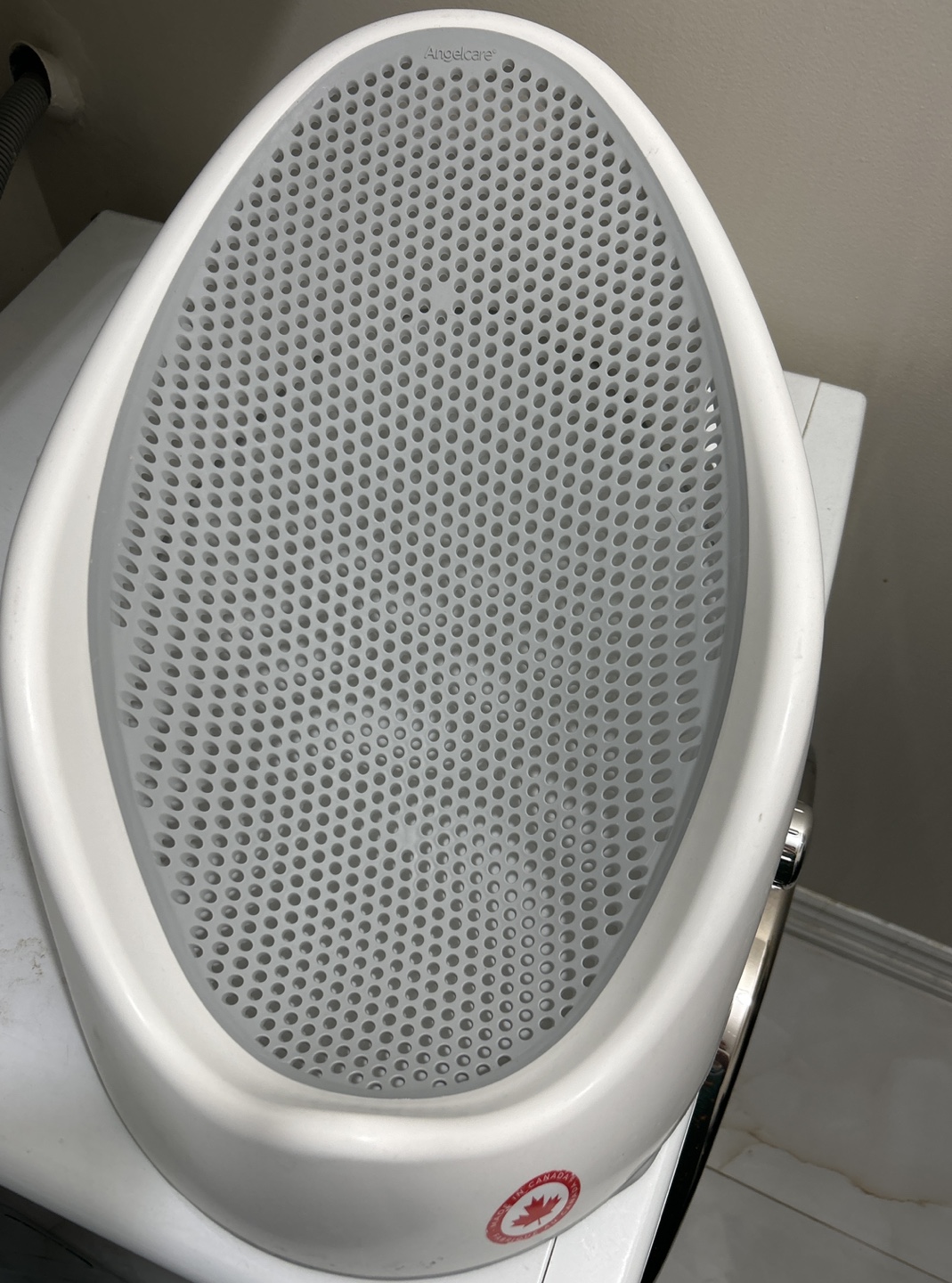 Baby bath tub thumbnail