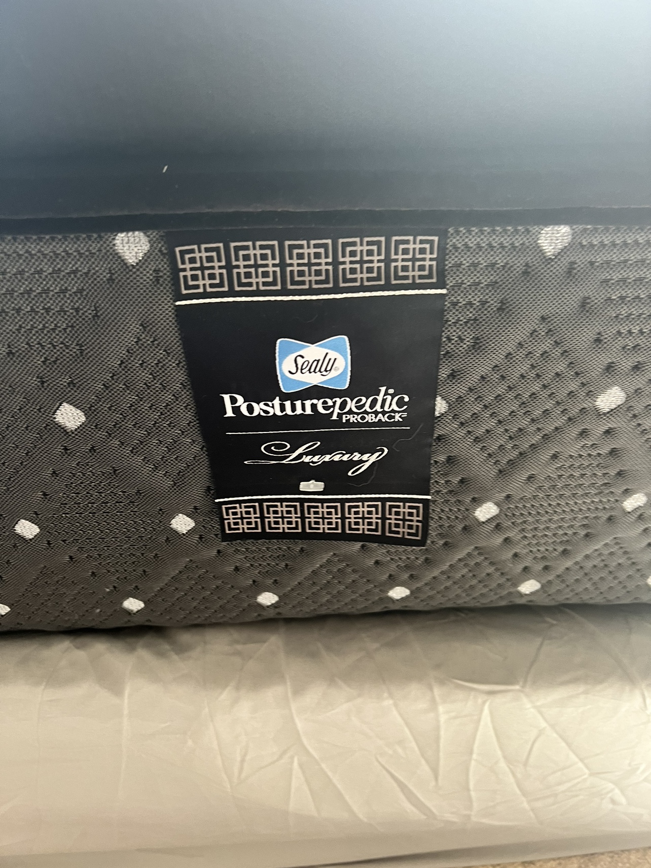 King size mattress - photo 2