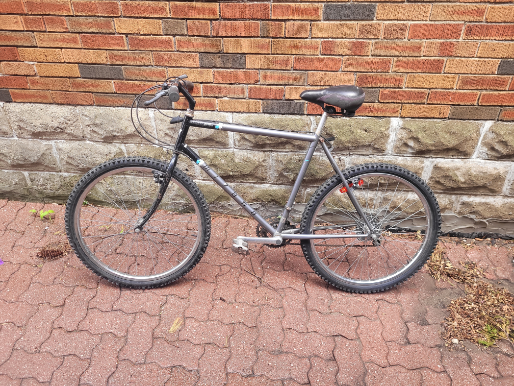 bicycle 26 inch wheels mielle one gear cable needs attention