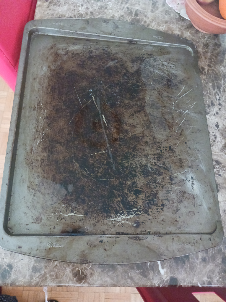 Extra large pizza tray $8 image indicator(3)