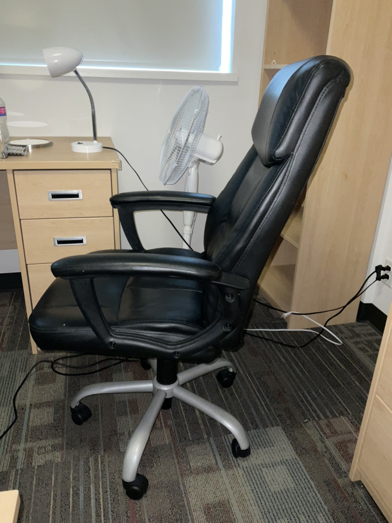 Leather Office/desk chair Height Adjustable - photo 2