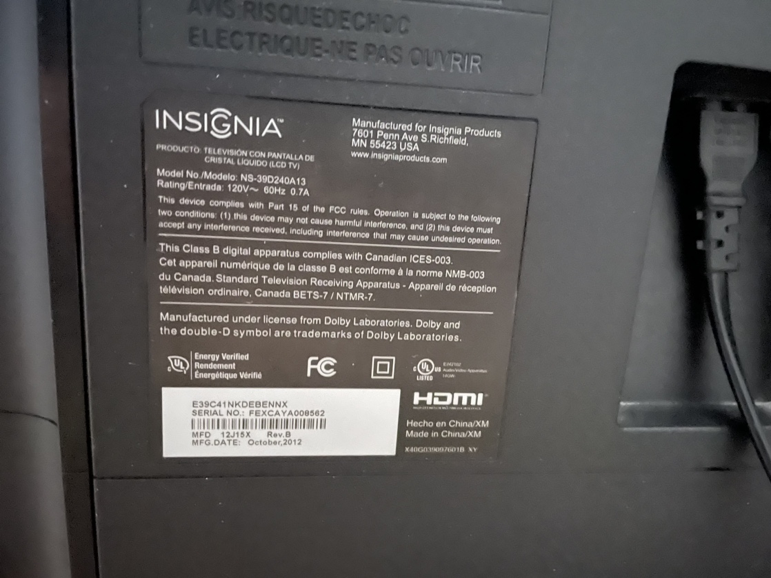 Insignia 39inch TV - photo 2