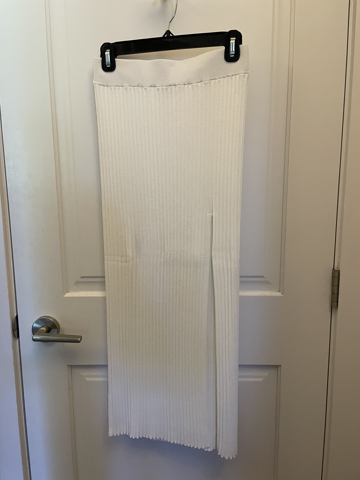 Aritzia Skirt