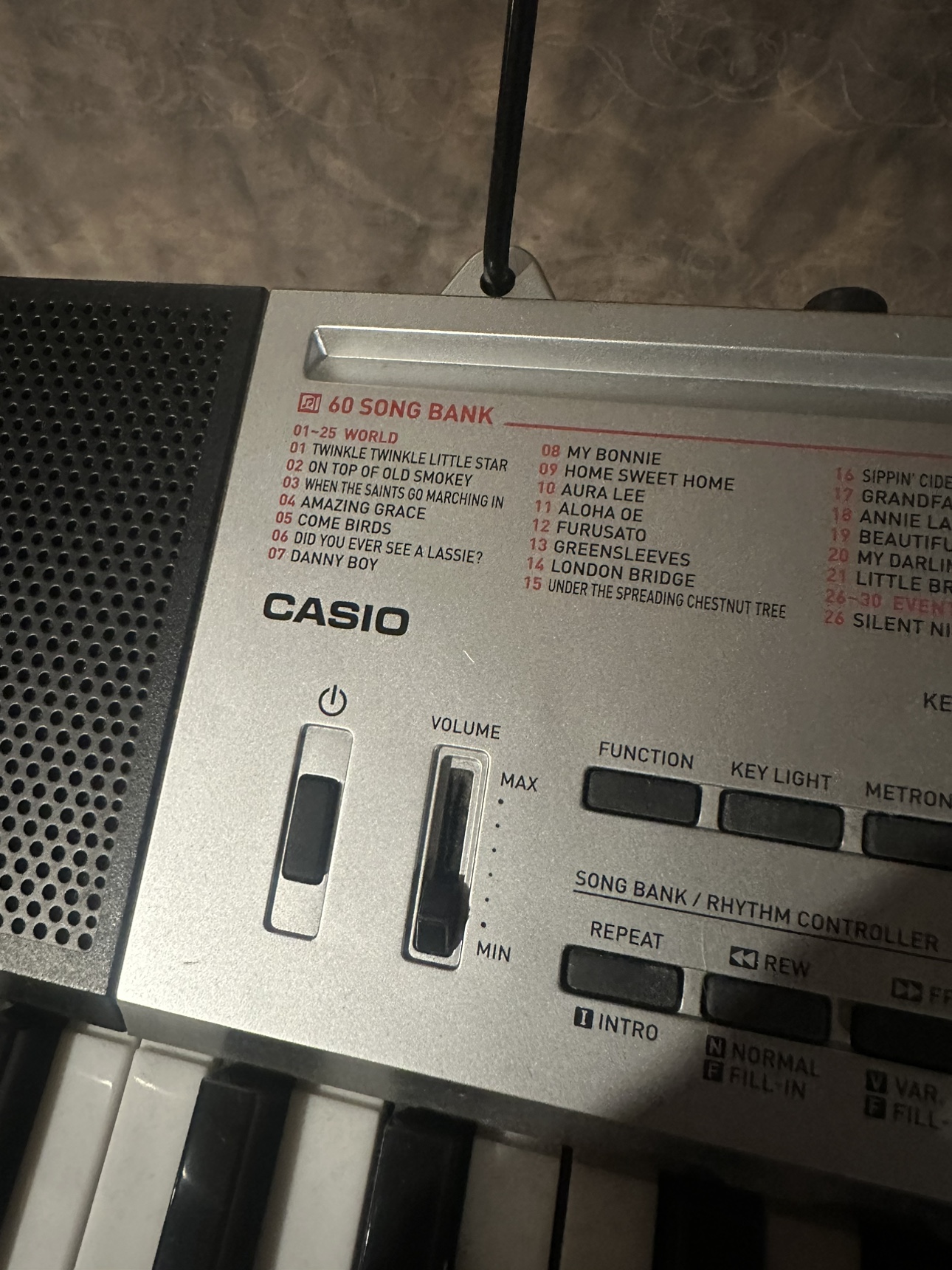 Casio electric keyboard - photo 2
