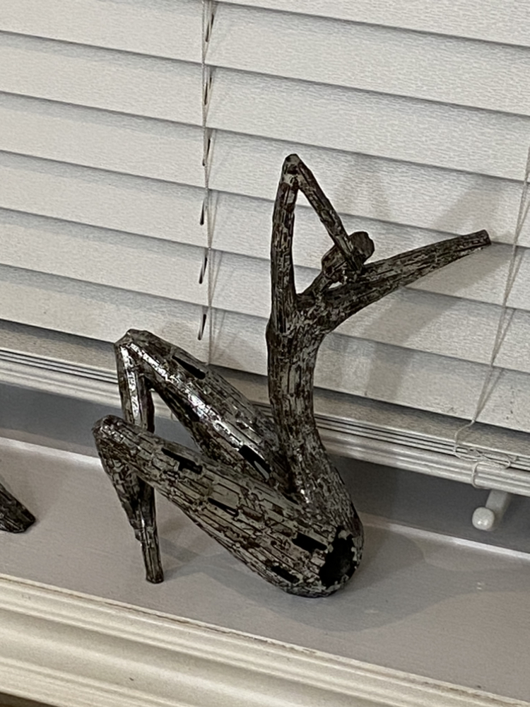 Decorative Sculptures image indicator(5)