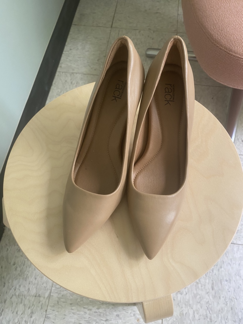 Beige pumps - photo 5