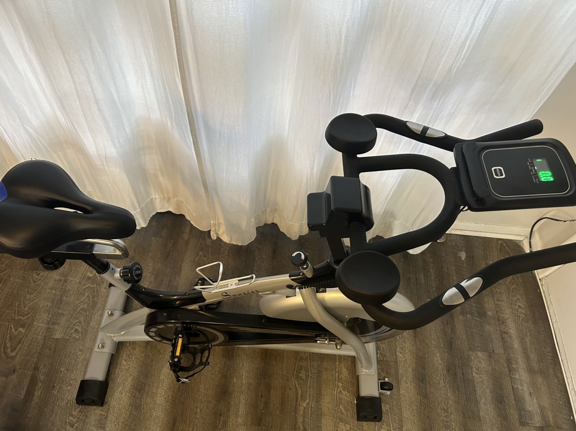 Stationary bike - photo 2
