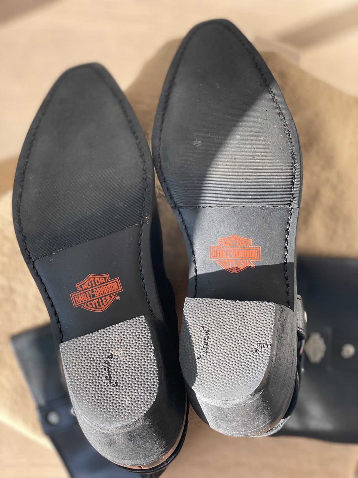 Harley -Davidson leather boots size 8US image indicator(3)