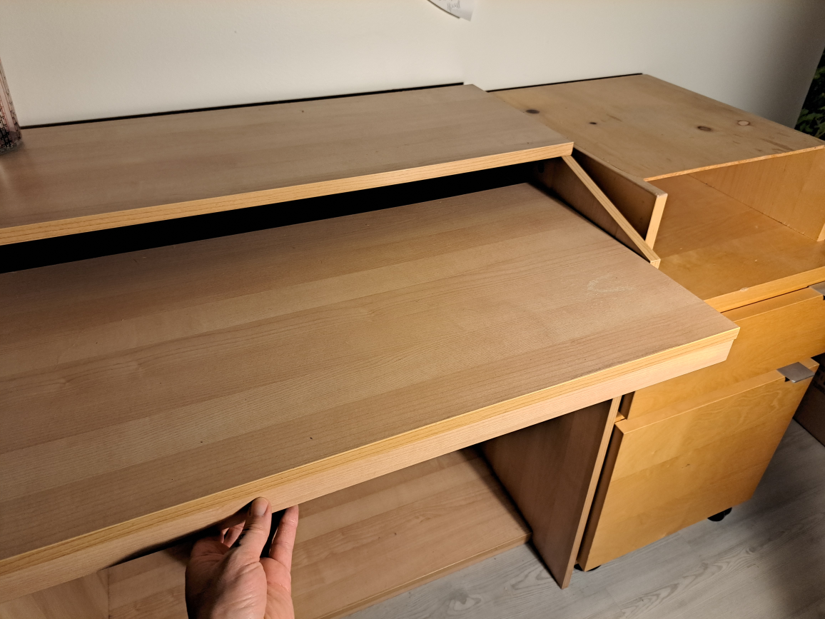 Small computer desk w/ filing pedestal - photo 4