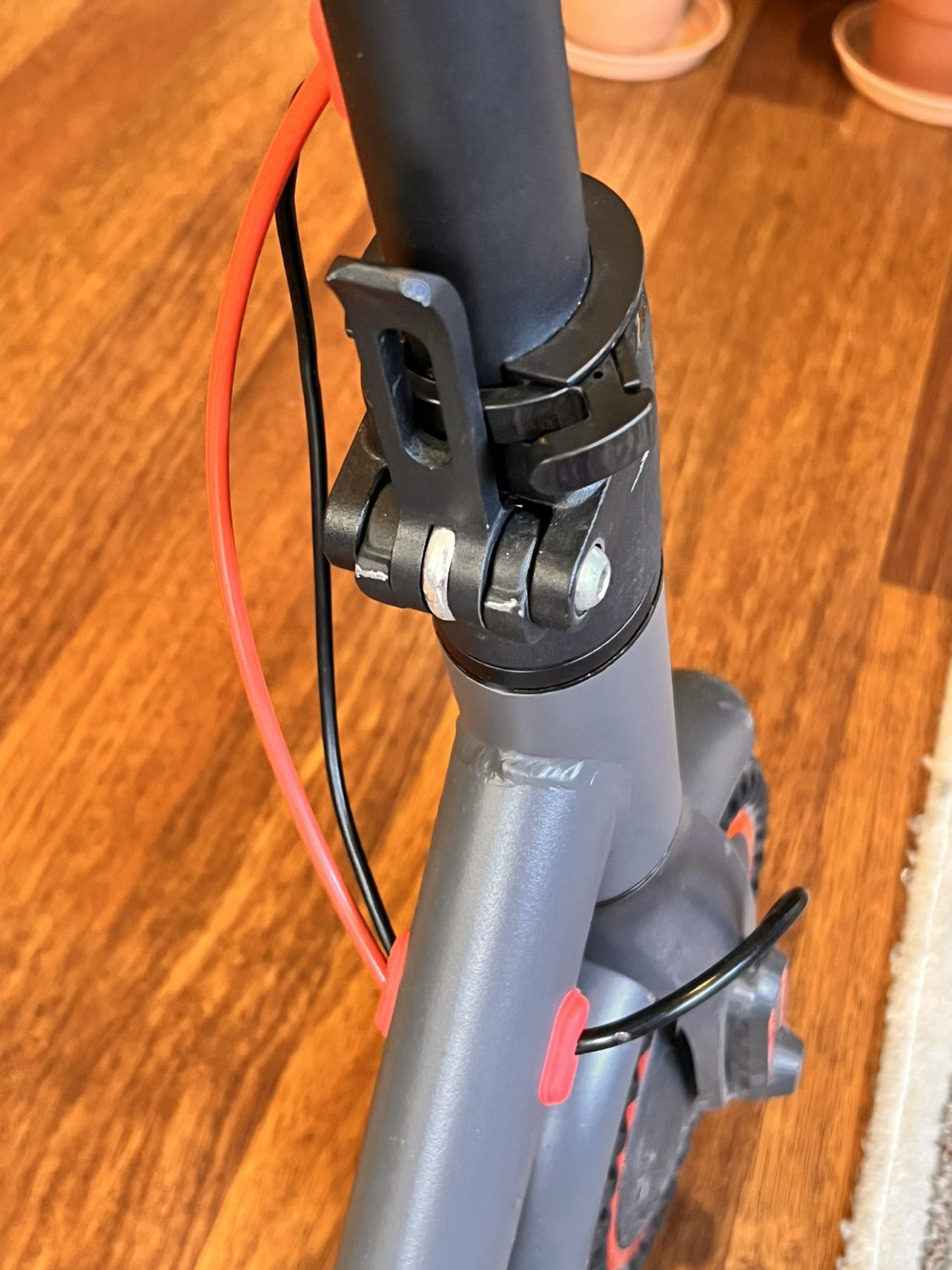 Foldable Electric Scooter image indicator(5)