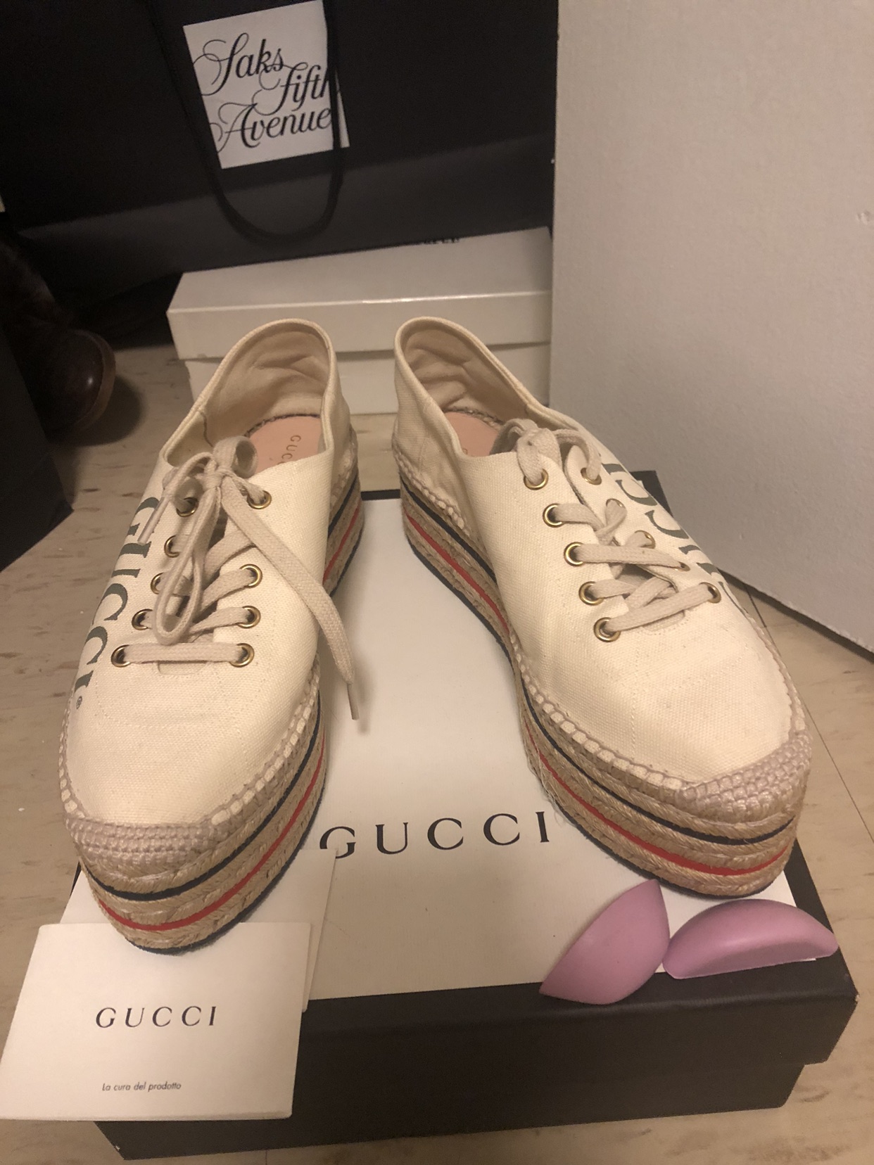 Brand new authentic platform canvas Gucci sneakers image indicator(3)
