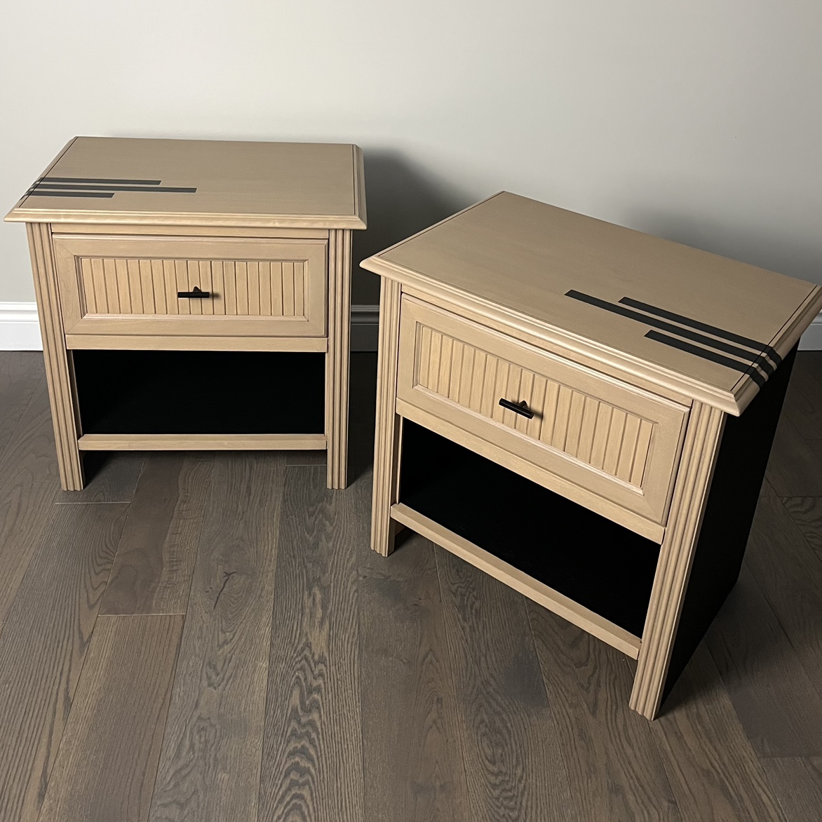 Modern Style Side Tables - photo 2