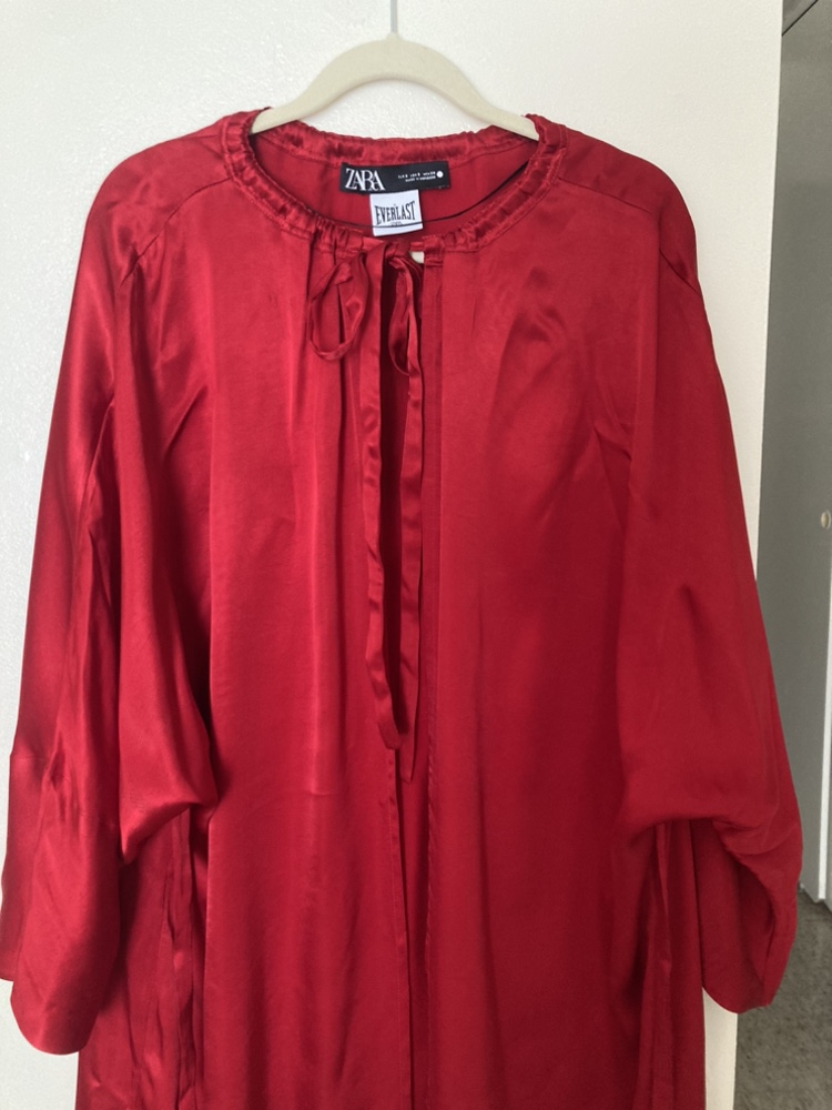 Everlast/Zara satin robe S image indicator(4)