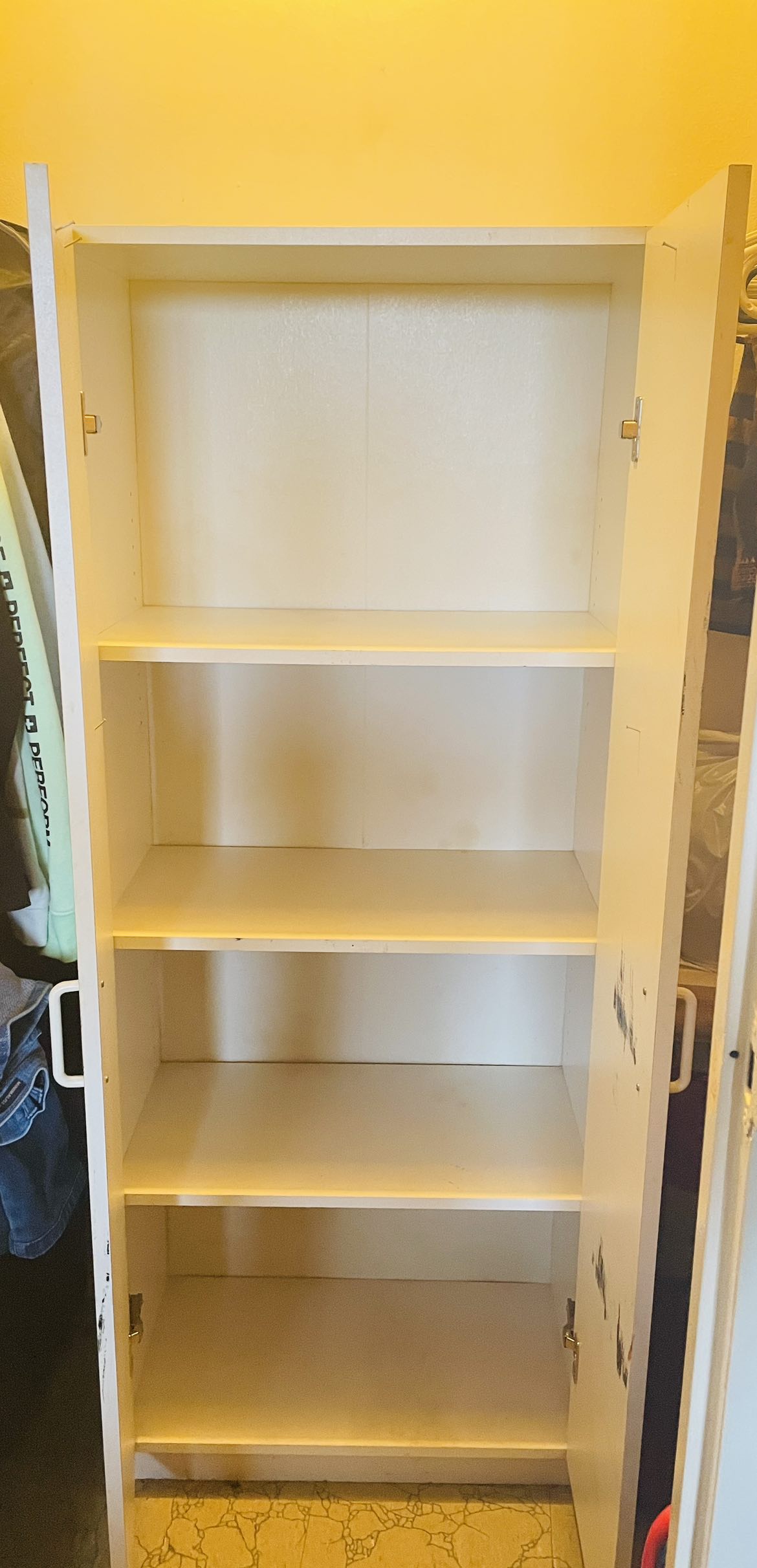 Storage cabinet - photo 2