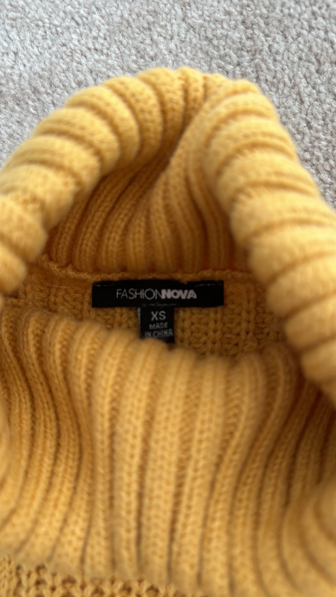 Fashionnova | Sleeveless Knit image indicator(2)