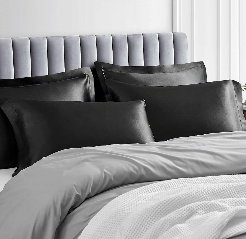1pc Queen size - Black Satin Pillowcase #freecycle - photo 2