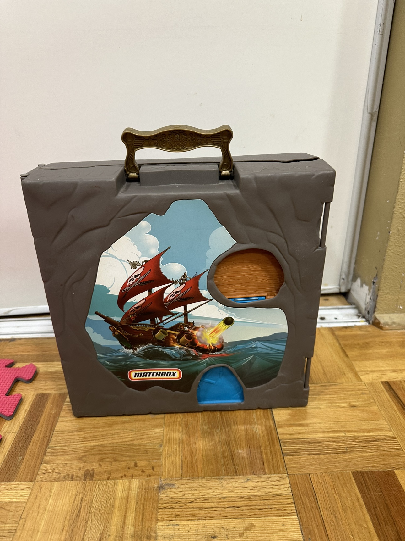 Matchbox 360 pirate ship pop-up
