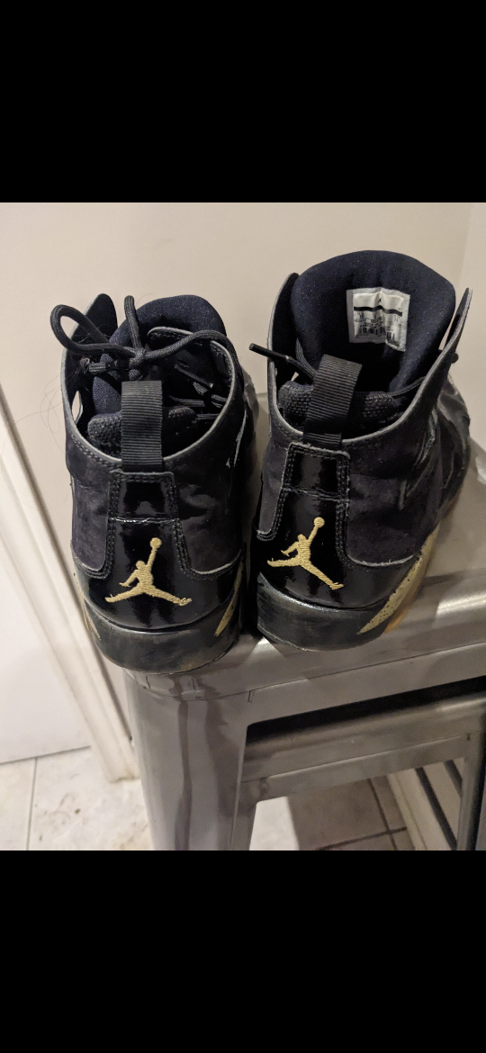 men's Air Jordan size 10 image indicator(7)