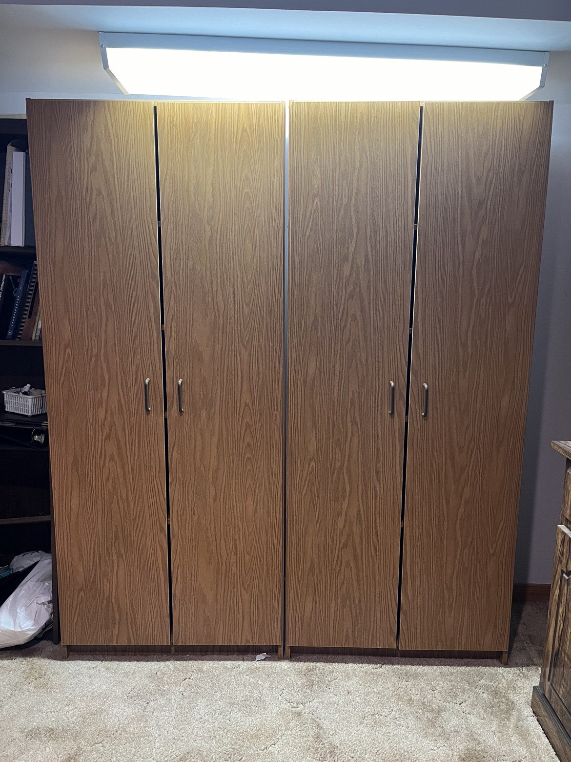 Set of two bookshelves
