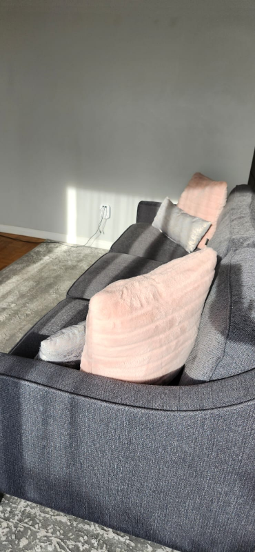 sofa - photo 2