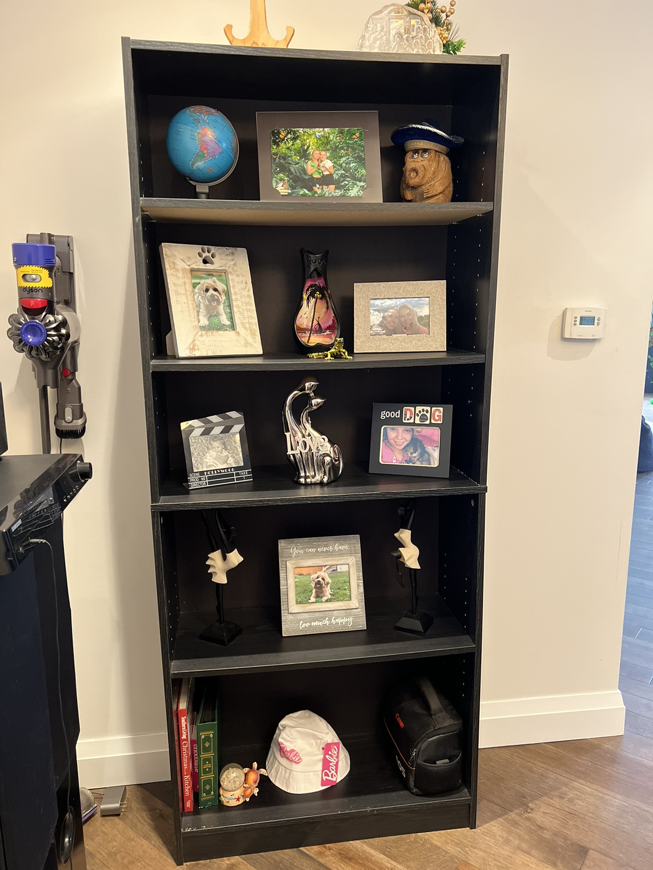 Bookshelf