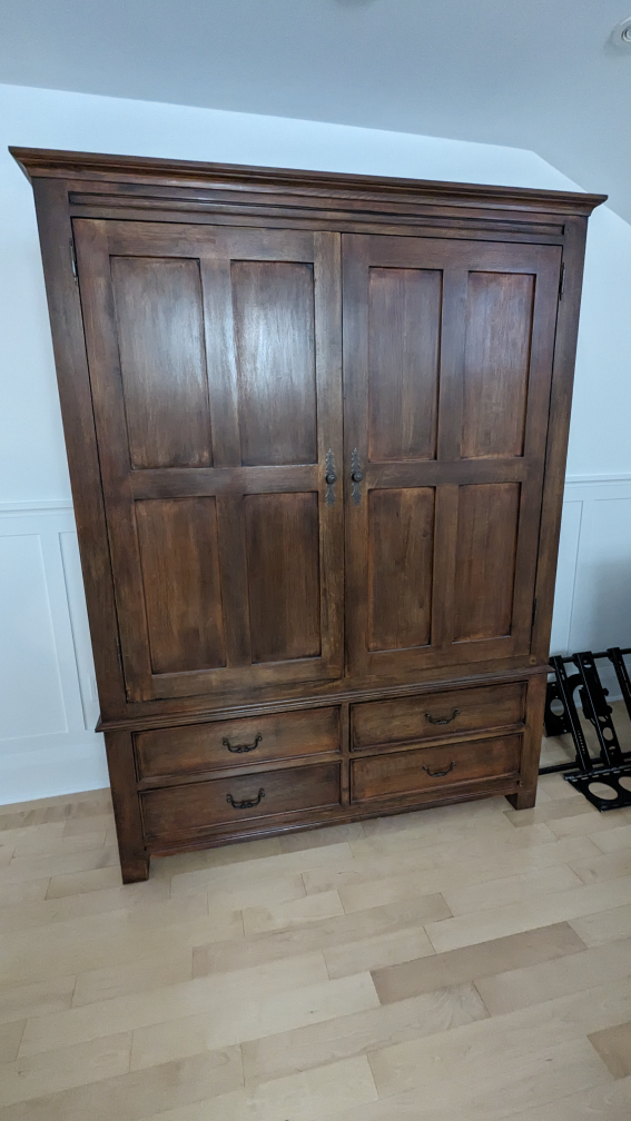 Large TV unit/armoire - photo 2