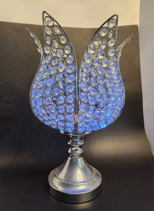 Tulip Crystal and Silver Metal Center Piece - photo 3