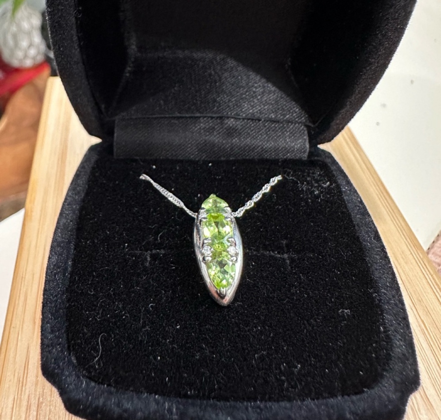 Natural Peridot Necklace in Pure 18K White Gold Settings thumbnail