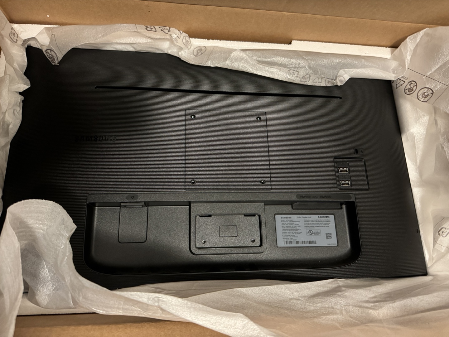 Samsung 27 Smart TV Monitor - photo 2