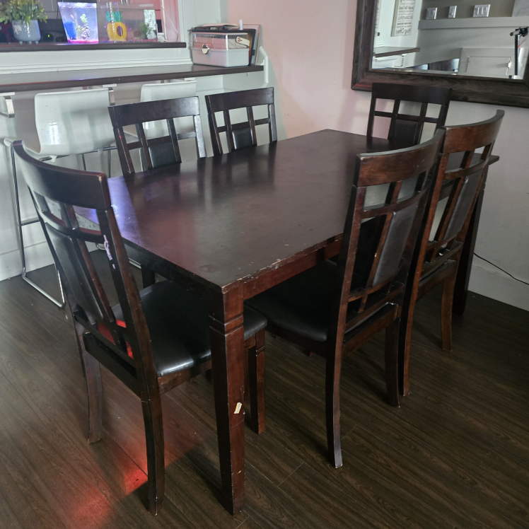 table - photo 2