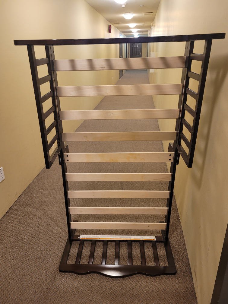toddler bed - photo 3